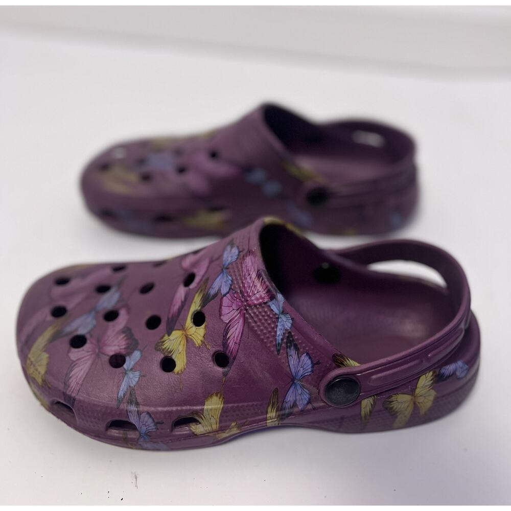 Skyline Women's Classic Slip-on Clogs in Purple with a Butterfly Design, Size 6 - Picture 2 of 4